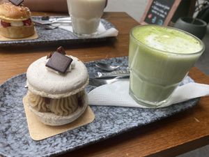 🤤   at VG Pâtisserie in Paris