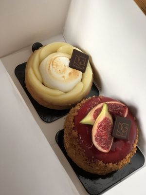 Lemon pie + arabella  at VG Pâtisserie in Paris