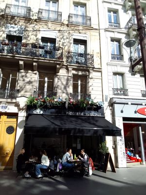  at VG Pâtisserie in Paris