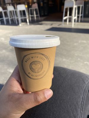 paper lid!  at VG Pâtisserie in Paris