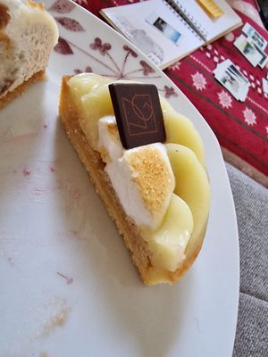  at VG Pâtisserie in Paris