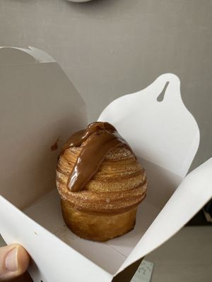 Cruffin!!!  at VG Pâtisserie in Paris