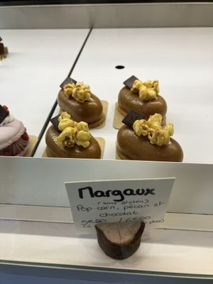   at VG Pâtisserie in Paris