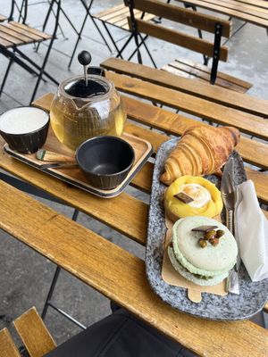   at VG Pâtisserie in Paris