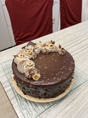   at VG Pâtisserie in Paris