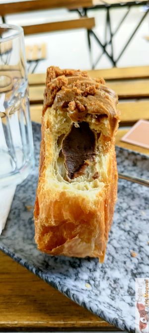 Inside New york Rolls at VG Pâtisserie in Paris