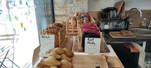 A lot of vegan New York rolls at VG Pâtisserie in Paris