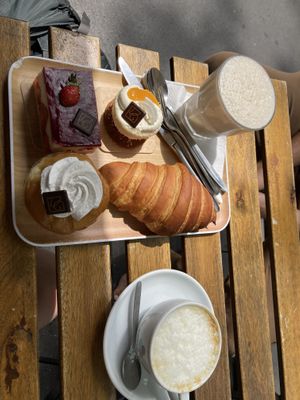   at VG Pâtisserie in Paris