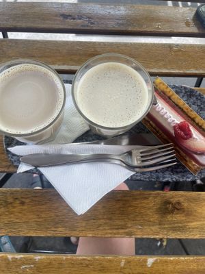Iced lattes and la Nellie (raspberry cake)  at VG Pâtisserie in Paris