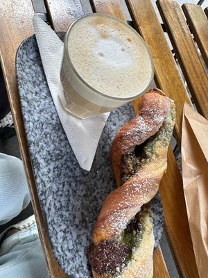  at VG Pâtisserie in Paris