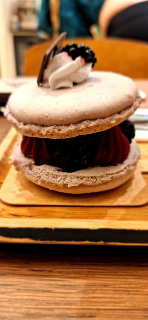  at VG Pâtisserie in Paris