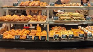  at VG Pâtisserie in Paris