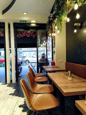 New interior at VG Pâtisserie in Paris