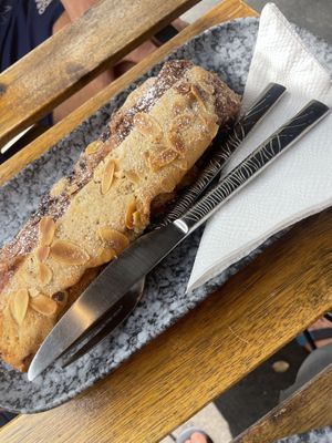   at VG Pâtisserie in Paris