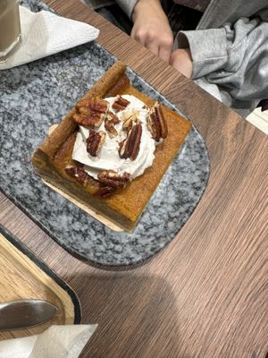   at VG Pâtisserie in Paris