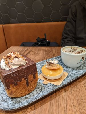 my picks at VG Pâtisserie in Paris