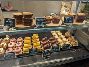 at VG Pâtisserie in Paris