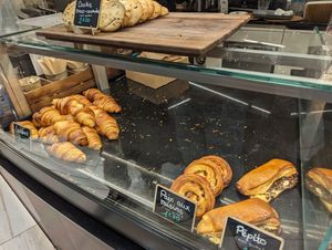  at VG Pâtisserie in Paris