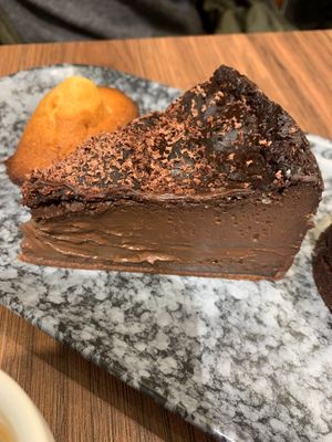 Chocolate Flan at VG Pâtisserie in Paris