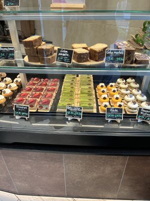   at VG Pâtisserie in Paris