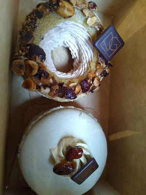 Pastries at VG Pâtisserie in Paris