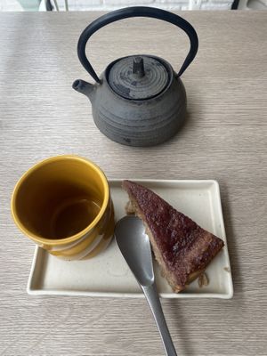   at VG Pâtisserie in Paris