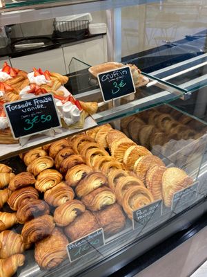  at VG Pâtisserie in Paris