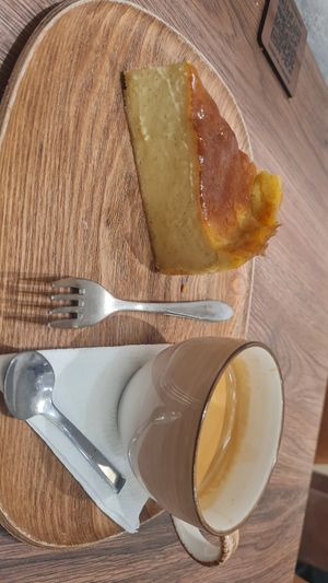  at VG Pâtisserie in Paris