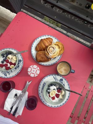   at VG Pâtisserie in Paris