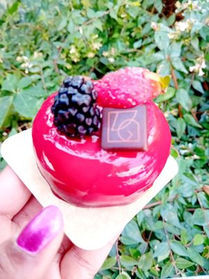 Olympe at VG Pâtisserie in Paris