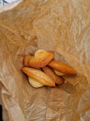  at VG Pâtisserie in Paris