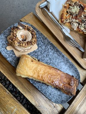   at VG Pâtisserie in Paris