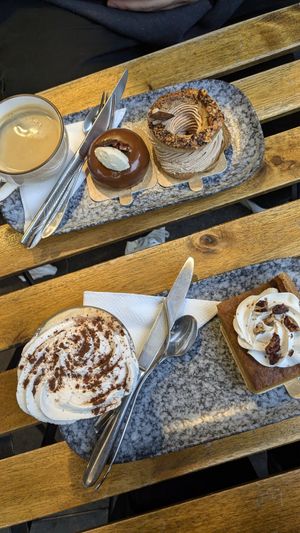  at VG Pâtisserie in Paris