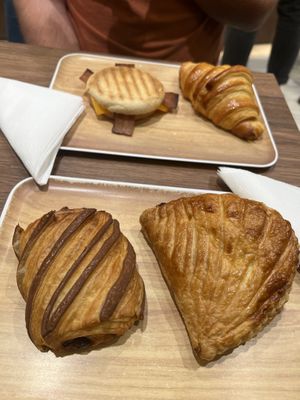   at VG Pâtisserie in Paris
