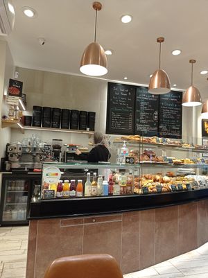  at VG Pâtisserie in Paris