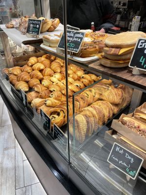   at VG Pâtisserie in Paris