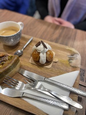   at VG Pâtisserie in Paris