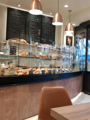  at VG Pâtisserie in Paris