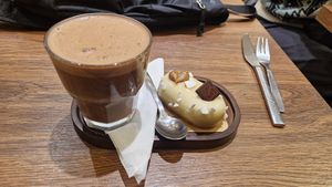  at VG Pâtisserie in Paris