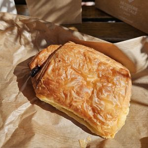 pain au chocolate at VG Pâtisserie in Paris