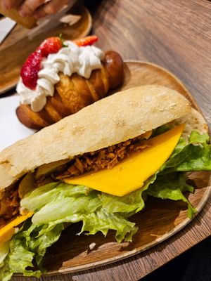  at VG Pâtisserie in Paris