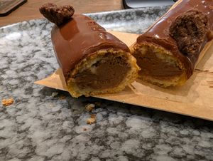 Inside the chocolate eclair at VG Pâtisserie in Paris