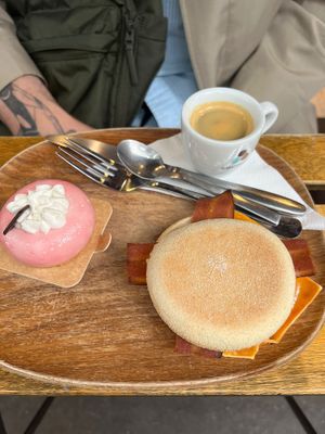   at VG Pâtisserie in Paris