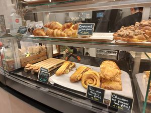  at VG Pâtisserie in Paris