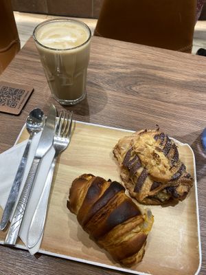   at VG Pâtisserie in Paris