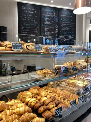   at VG Pâtisserie in Paris