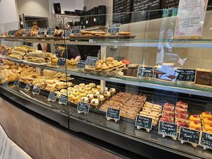  at VG Pâtisserie in Paris