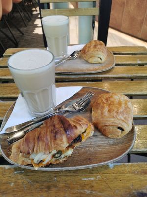  at VG Pâtisserie in Paris