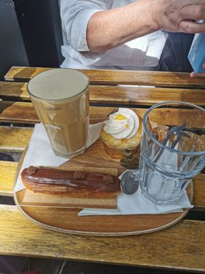  at VG Pâtisserie in Paris