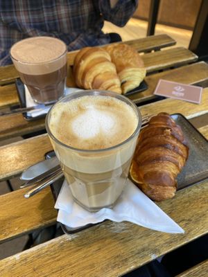   at VG Pâtisserie in Paris